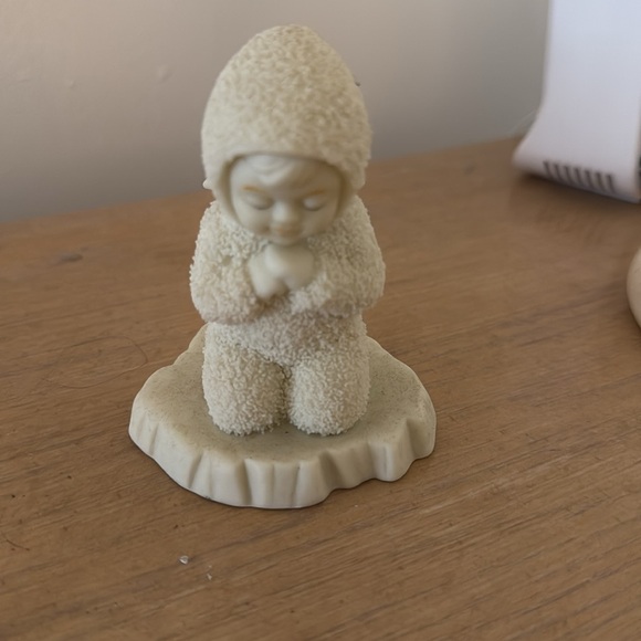 Snowbabies Dept. 56 “Now I Lay Me Down to Sleep” - Picture 4 of 5